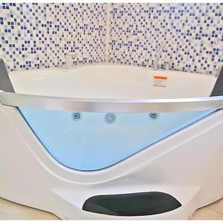 Oasis Lawafossi Apartment Bobo-Dioulasso Bagian luar foto