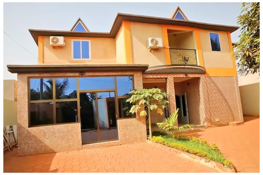 Oasis Lawafossi Apartment Bobo-Dioulasso Bagian luar foto